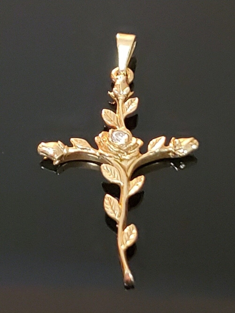 James Avery 14k Gold Rosebud Pendant w/ Center Diamond Authentic 💛 Solid Gold